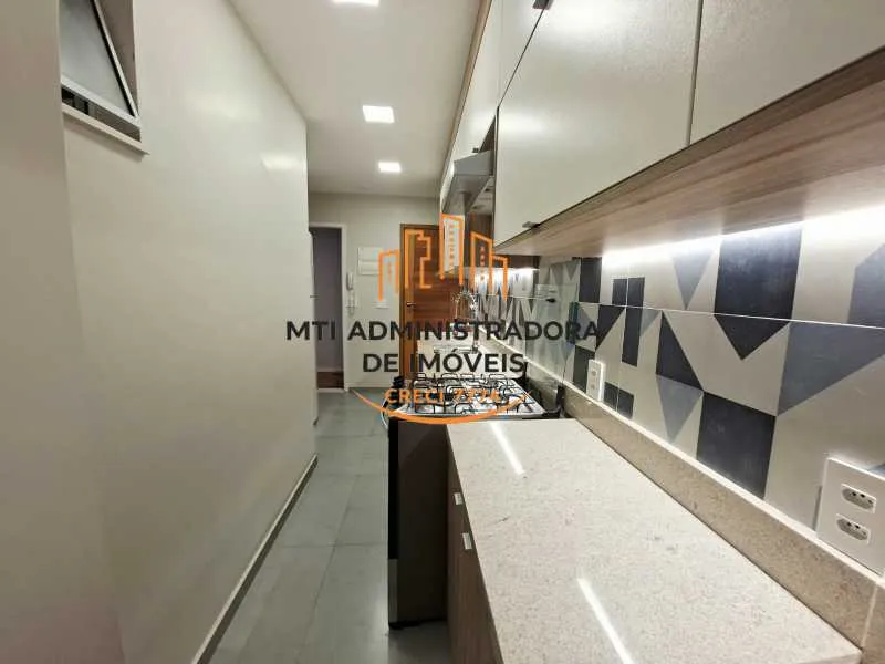 2-bedroom apartment in a building with a pool — photo 19
