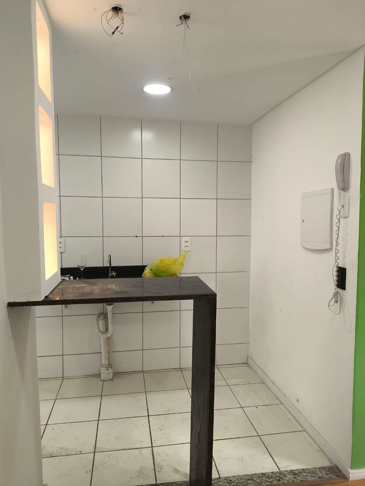 Квартира з 2 спальнями та окремою ванною і pets — photo 21