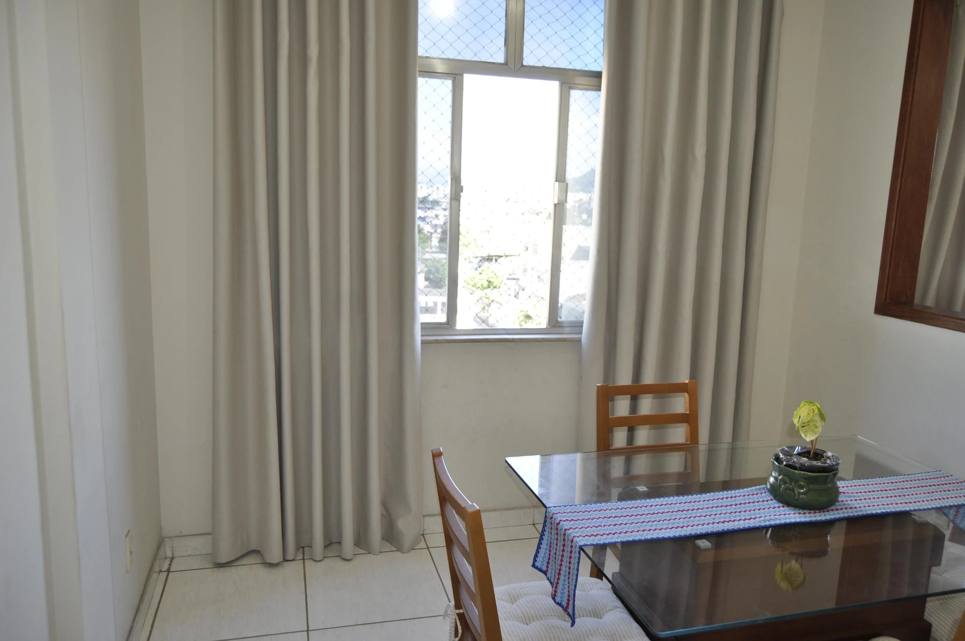 Apartamento mobiliado com 3 quartos e 2 banheiros — photo 13