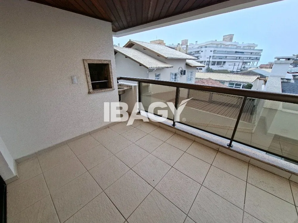 Квартира с 3 спальнями, 102 м², 1 ванная и 2 места — photo 28