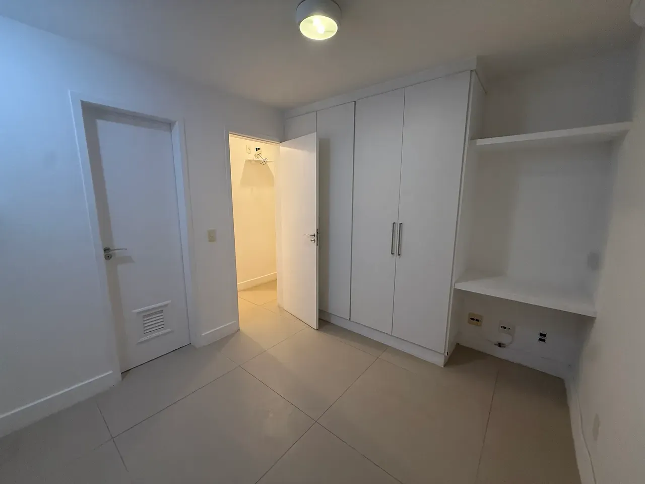 Apartment with 3 en-suites and 2 parking spaces — photo 6