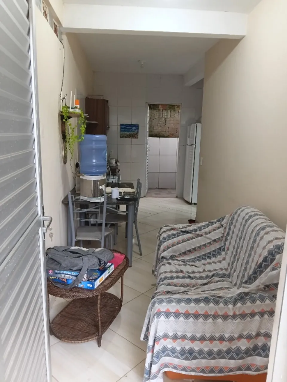 One-bedroom apartment with a washing machine — photo 8