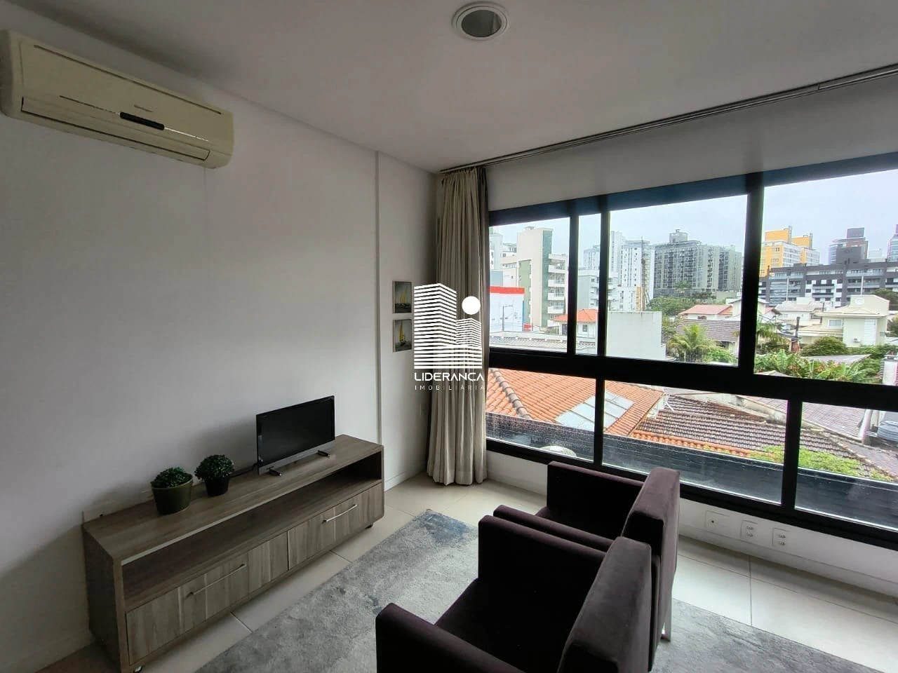 Washing machine in a one-bedroom apartment, 85 m² — photo 11