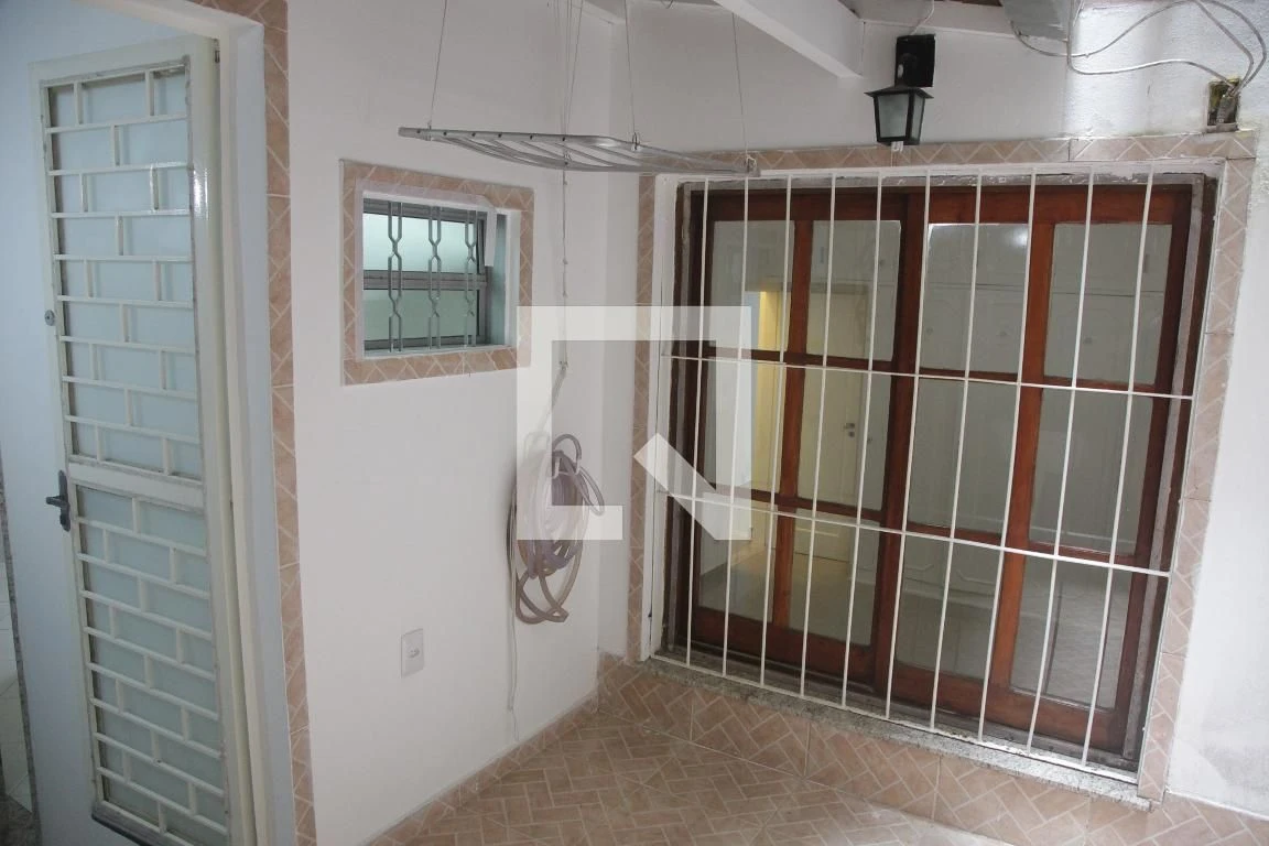 Home office in a 2-bedroom apartment, 85 m² — photo 16