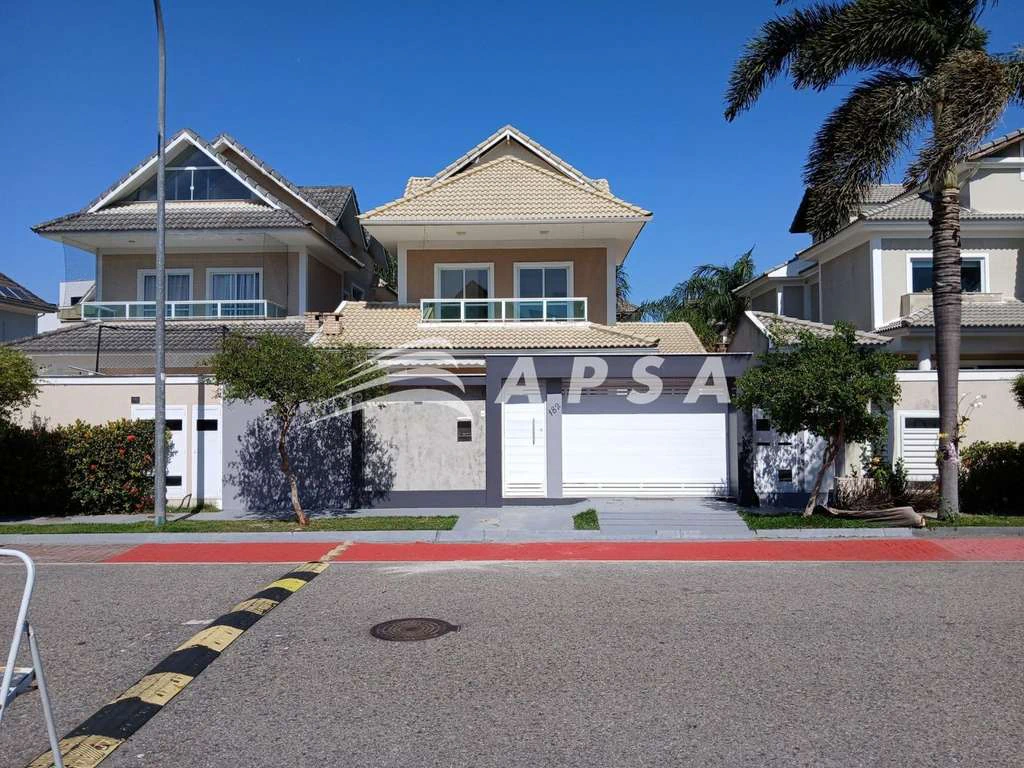 300 m² house with 4 en-suite bedrooms and private BBQ — photo 25