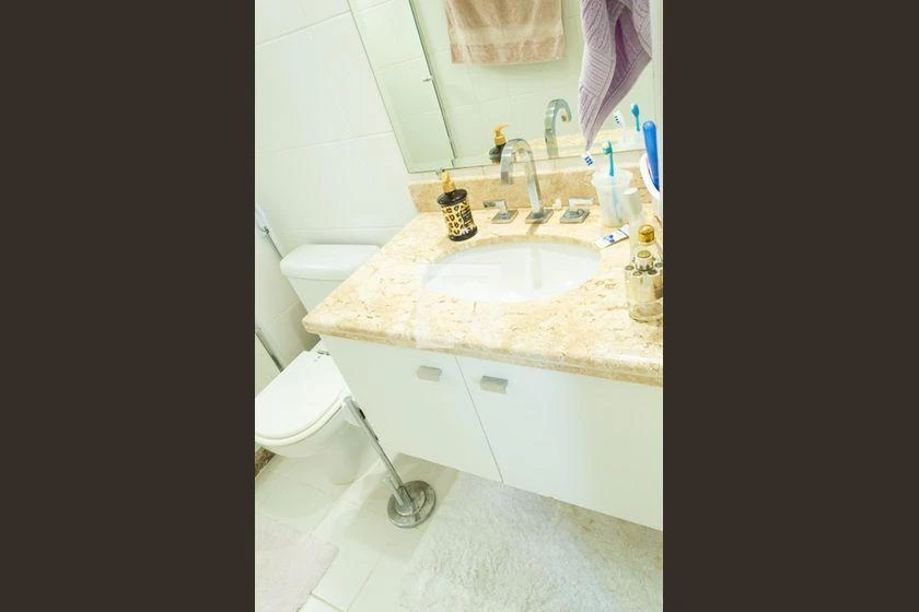 3 en-suite bedroom rental with 127 m² and 2 parking spots — photo 38