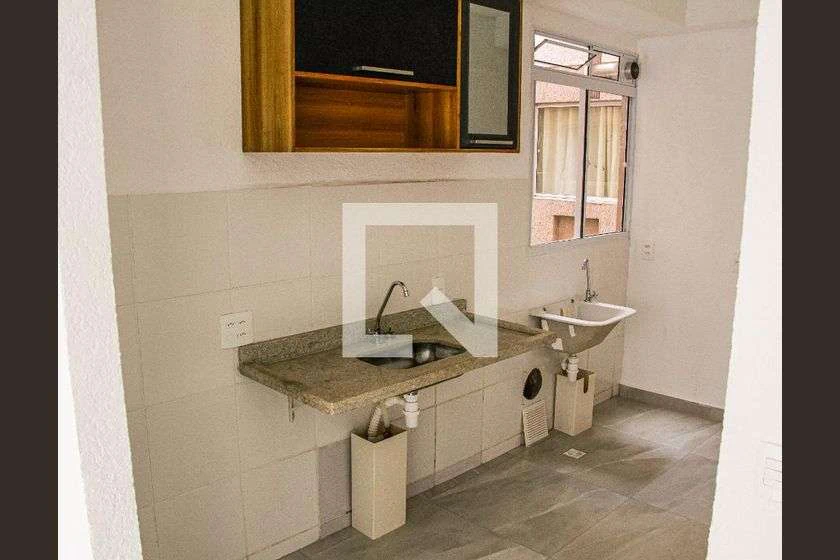 43 m² 2-bedroom apartment with a dedicated laundry area — photo 3