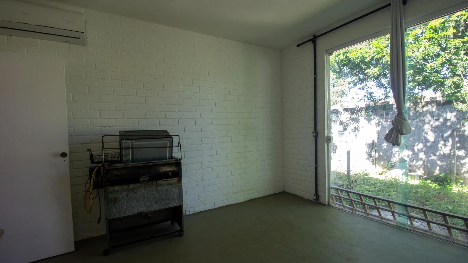 Furnished house with 5 bedrooms and 3 bathrooms — photo 49