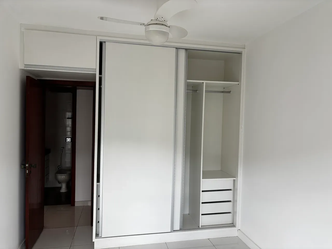Вид на гори та 3 спальні: квартира 123 м² — photo 13