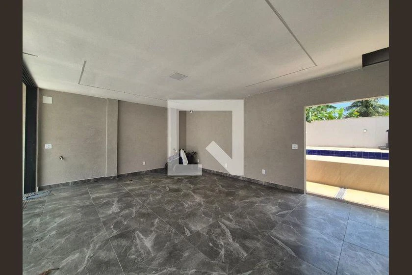 House, 400 m², with a washing machine — photo 32