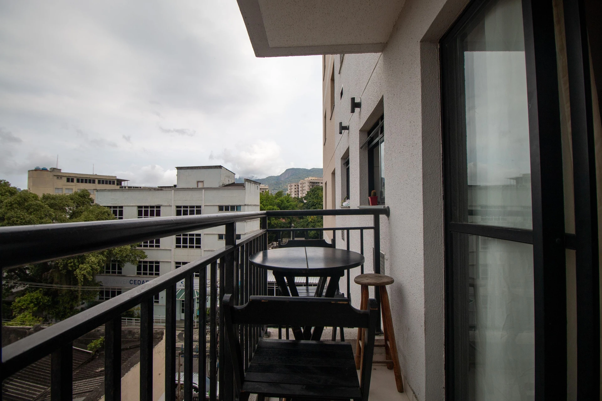 Apartamento mobiliado de 2 quartos com suíte e varanda — photo 20