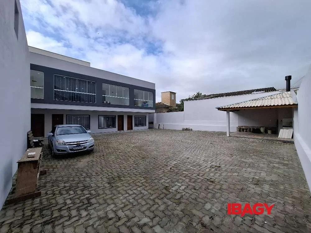 Apartment, 74 m², with a private BBQ — photo 9