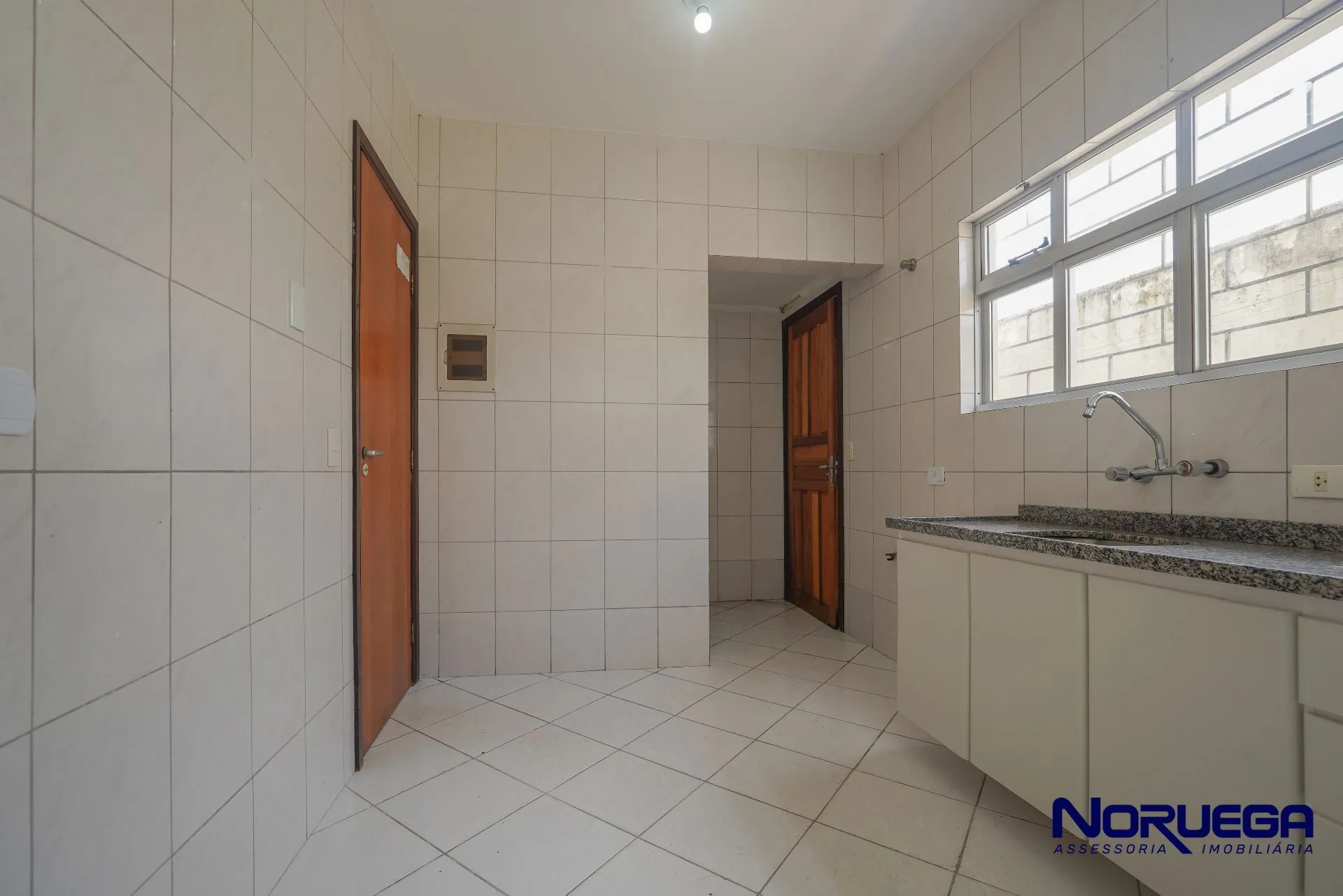 3-bedroom house, 1 with its own bathroom, 105 m², Curitiba — photo 14
