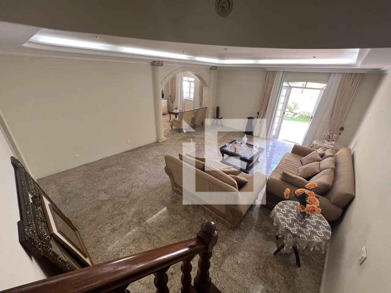 House with 4 suites and 5 parking spaces plus balcony BBQ — photo 34