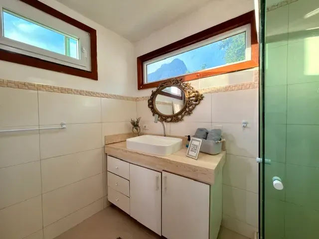 Furnished house with 4 bedrooms and 5 bathrooms — photo 13