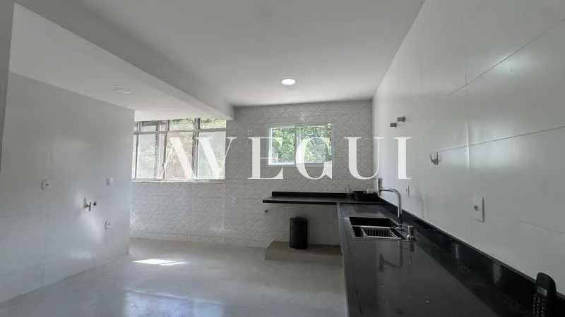 Penthouse with 4 bedrooms and open-plan gas kitchen — photo 8