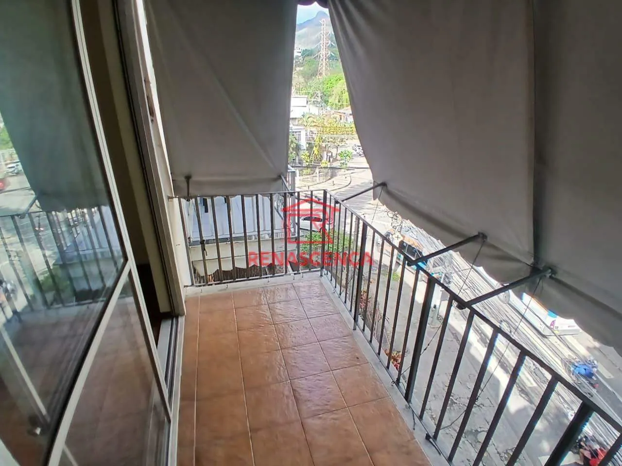 Apartamento com 2 quartos e varanda — photo 2