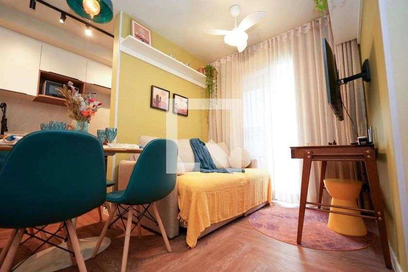 Мебльована квартира 45 м² з 2 спальнями та балконом — photo 20