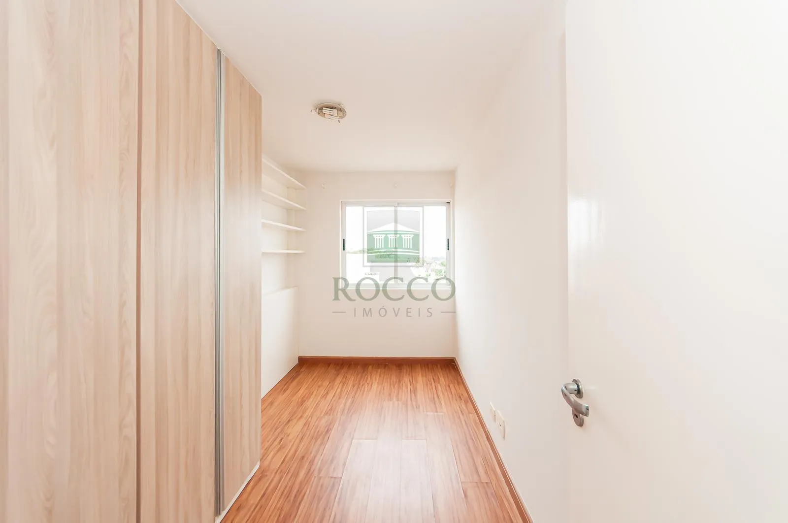 Рабочее место и 2 спальни: квартира 65 м² — photo 3