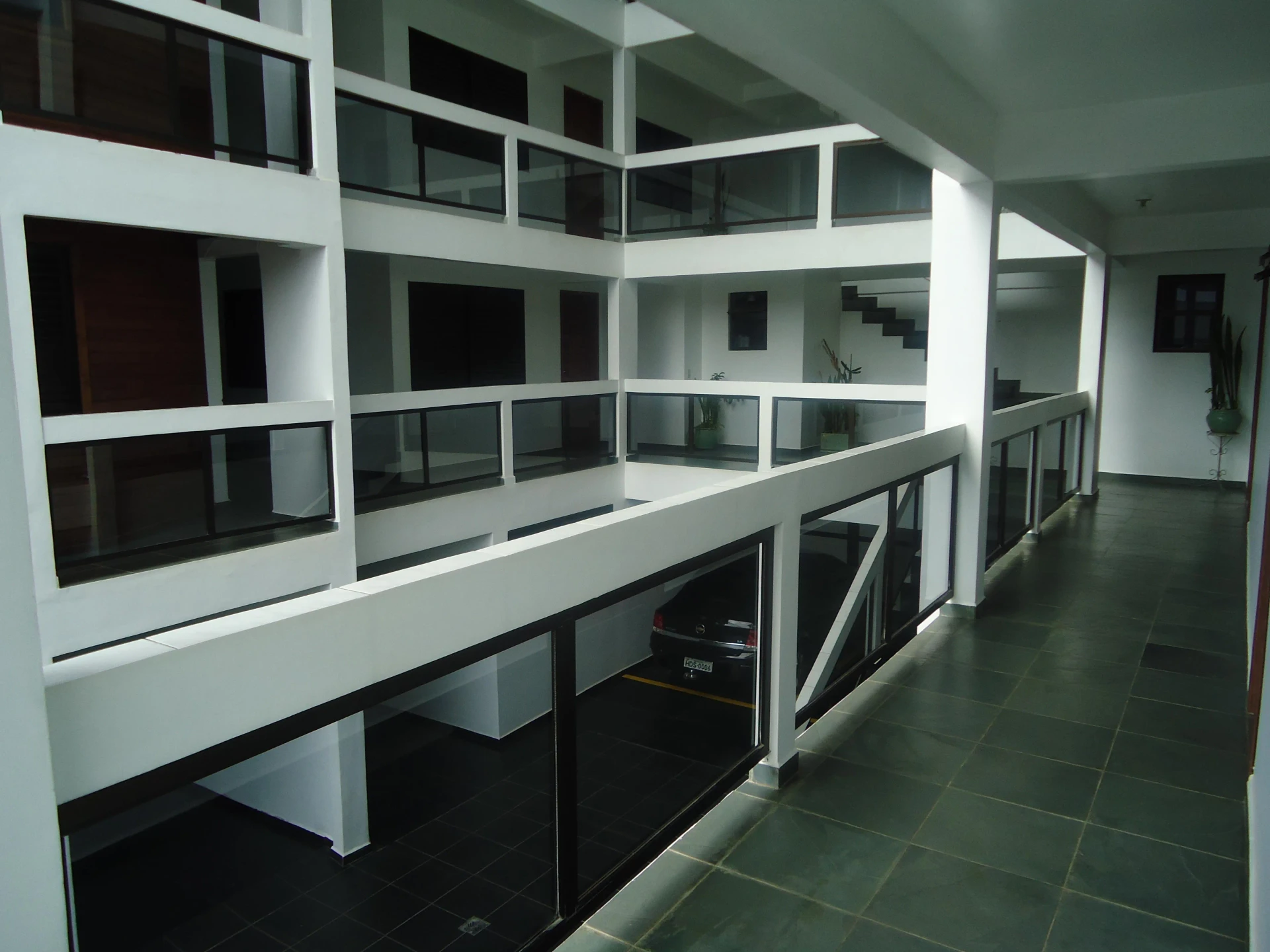 Furnished 45 m² apartment with 1 en-suite and parking — photo 13