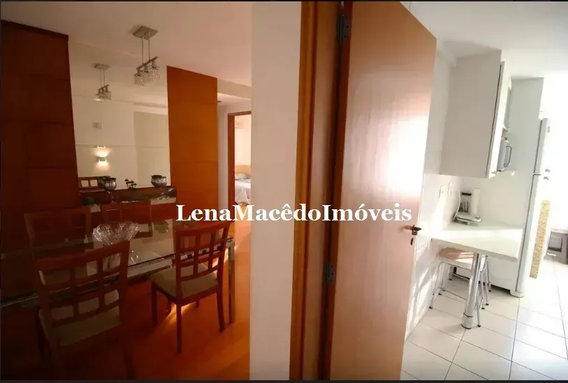 Unfurnished apartment with balcony and 2 parking spaces — photo 28