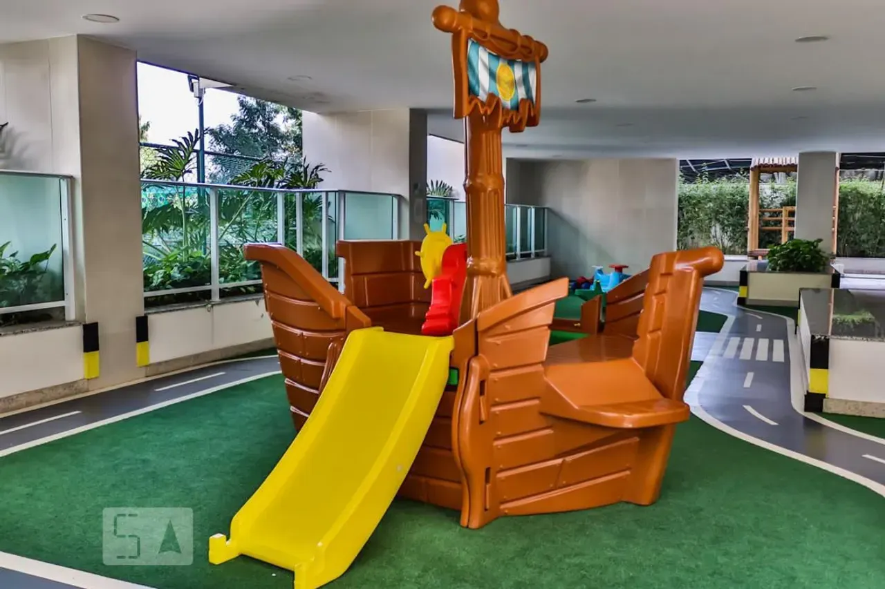 Furnished 93 m² apartment with 3 bedrooms and 1 parking — photo 50
