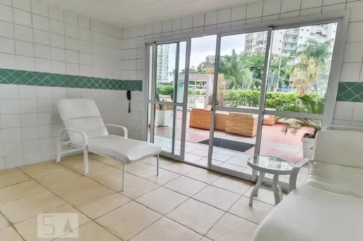 Apartamento com 2 quartos, 2 banheiros e 2 vagas — photo 34