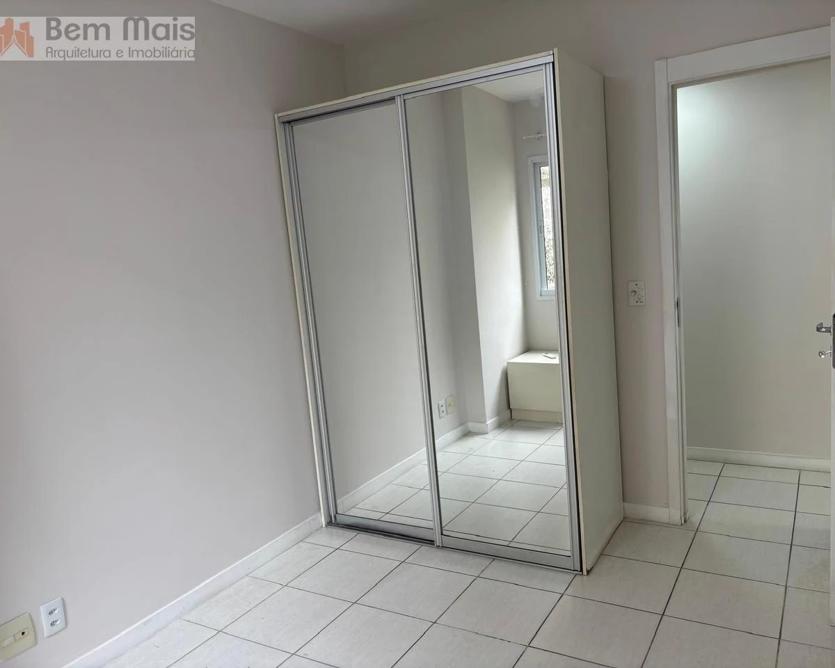 78 m² apartment with 2 bedrooms and a balcony — photo 3
