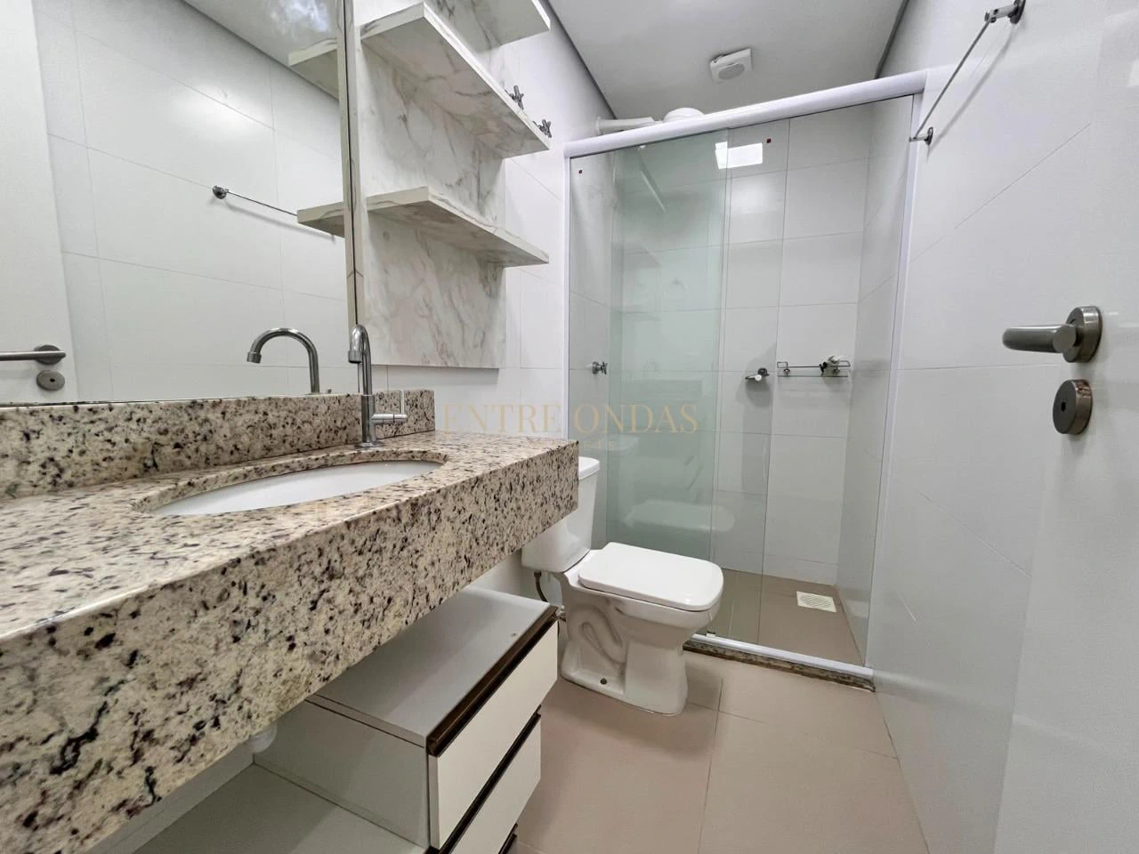 Apartamento amueblado de 1 dormitorio con 38 m² y 1 plaza — photo 25