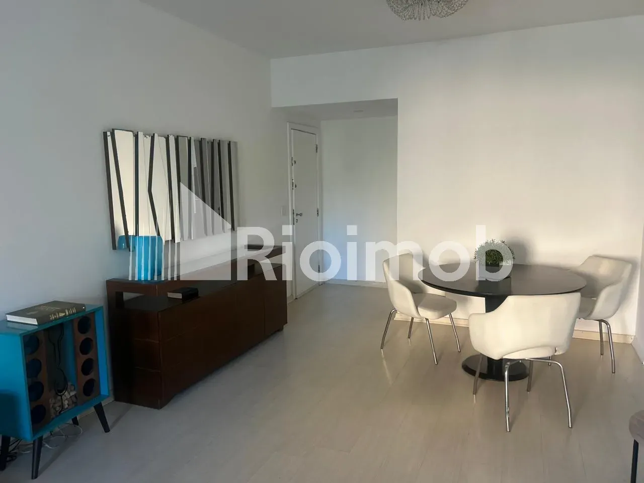 Apartamento de 3 quartos, sendo 1 suíte, 130 m² — photo 3