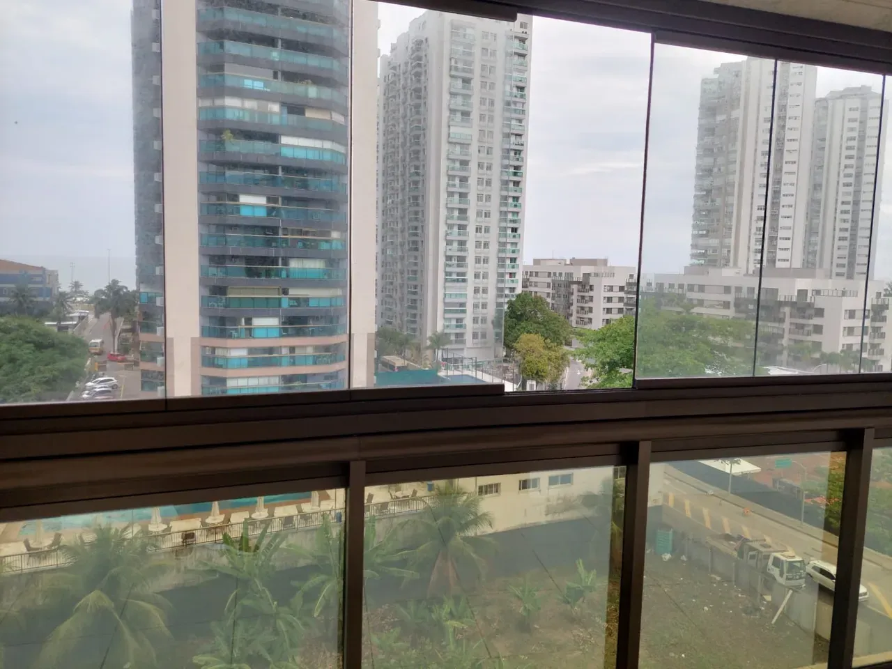 Apartamento de 140 m² com 4 quartos e 3 vagas — photo 2