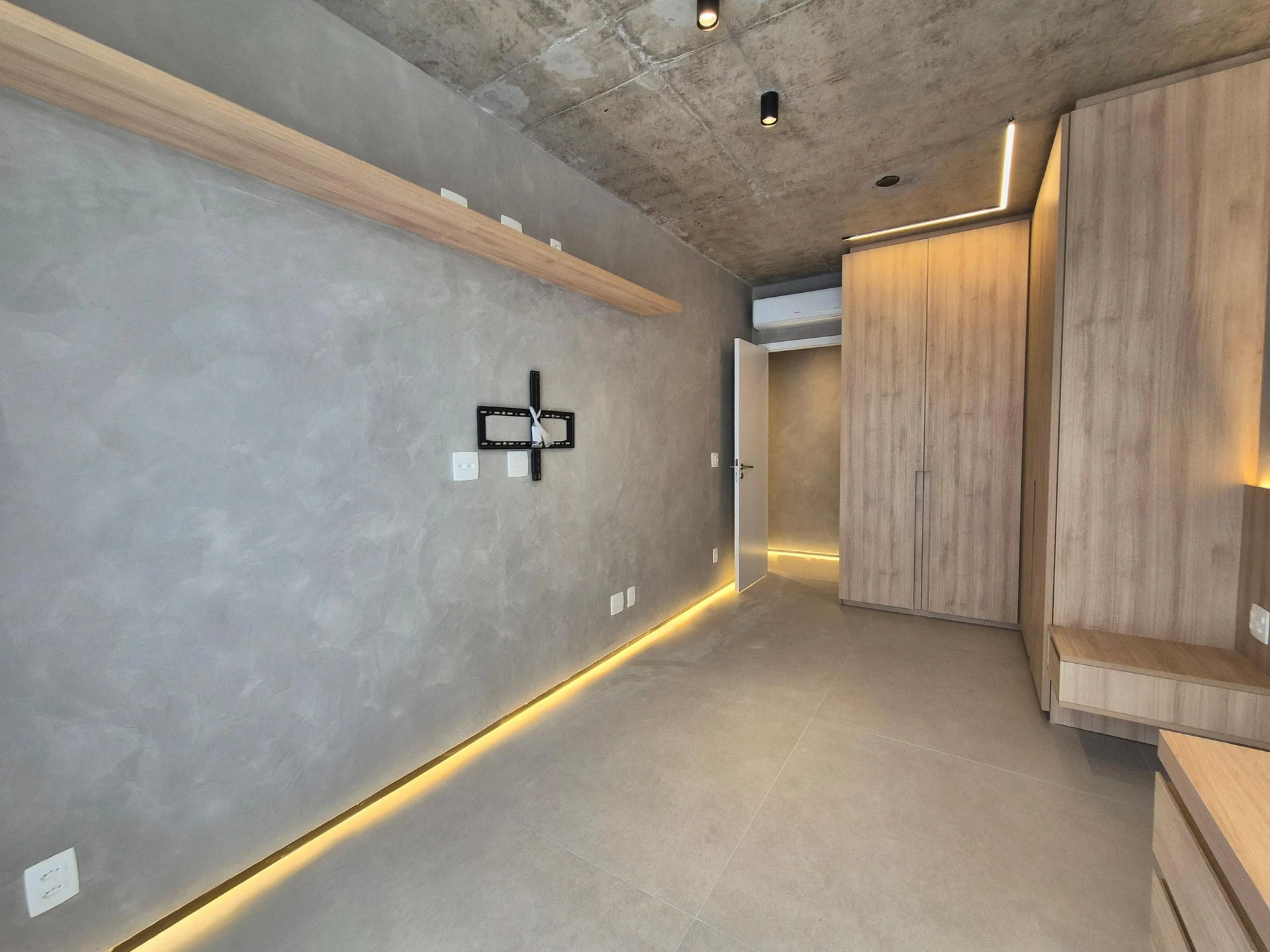 Apartment with 3 bedrooms, 2 bathrooms and 1 parking spot — photo 32