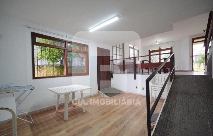 Casa mobiliada com 4 quartos e 2 suítes — photo 14