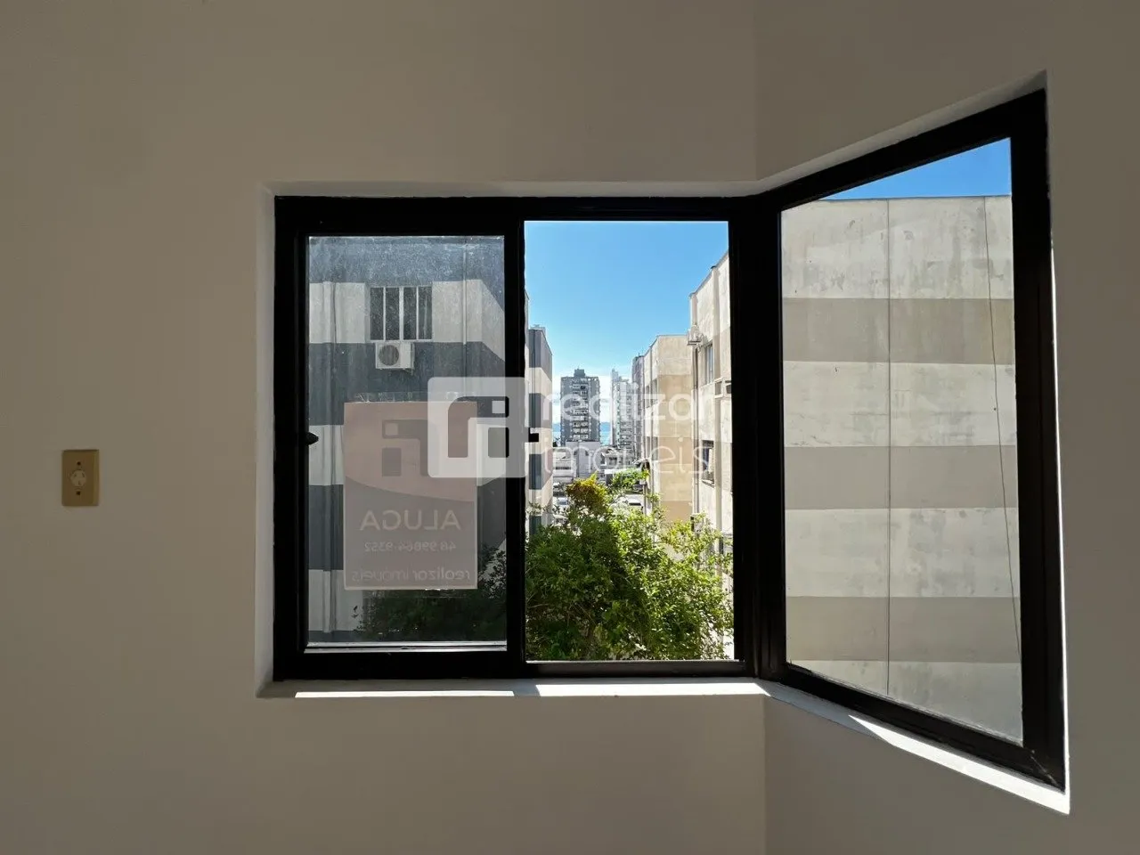 3-bedroom apartment with a home office in Florianópolis — photo 6
