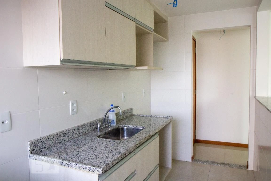 Apartment with 2 bedrooms and a balcony, 1 en-suite — photo 12
