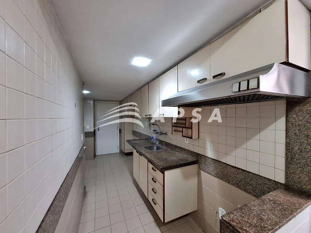 104 m² apartment with 2 bedrooms and 1 en-suite — photo 7