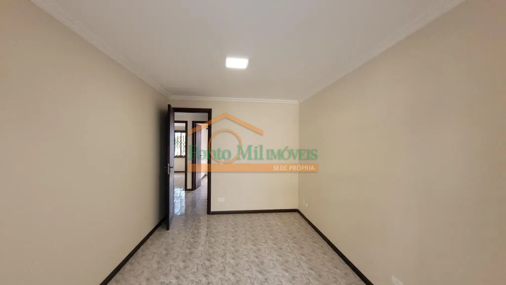 3-bedroom house with suite and separate closed kitchen — photo 20