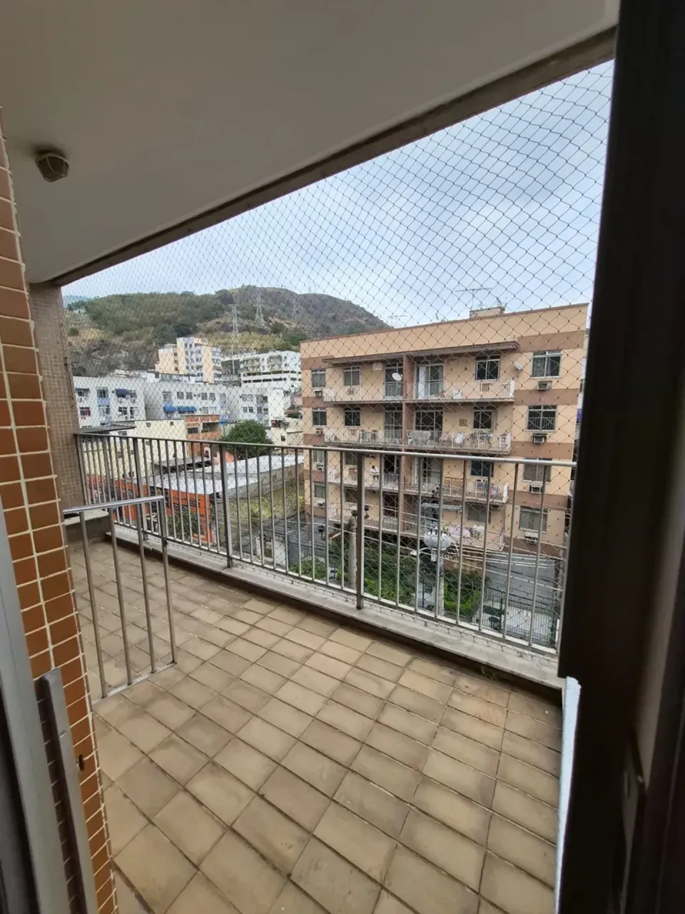Apartment with 2 bedrooms and a balcony plus 1 parking spot — photo 6