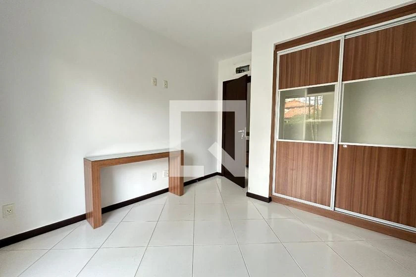 Стиральная машина и 1 спальня: квартира 50 м² — photo 24