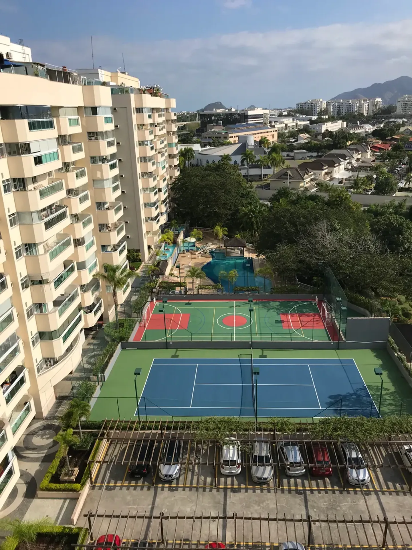 Apartment on the 8th floor with floor-to-ceiling windows — photo 50