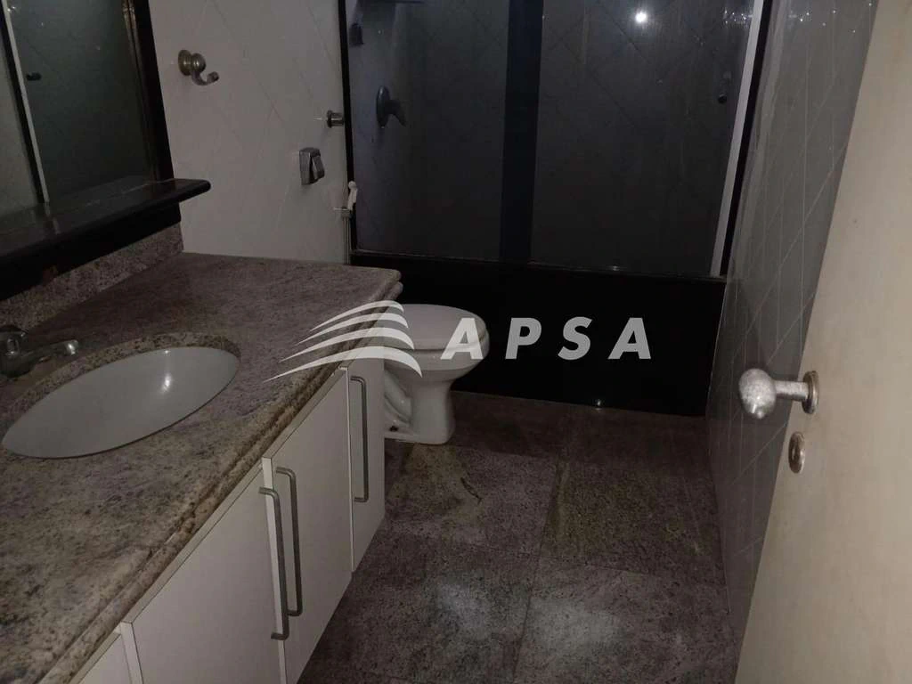 150 m² apartment with a separate closed kitchen — photo 30