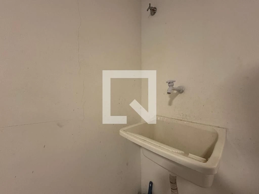 Apartamento mobiliado com 2 quartos e varanda — photo 16