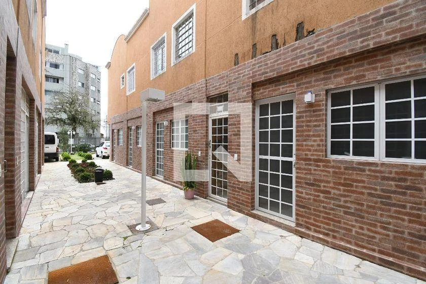 Apartamento de 38 m² e 1 quarto, Bacacheri — photo 15