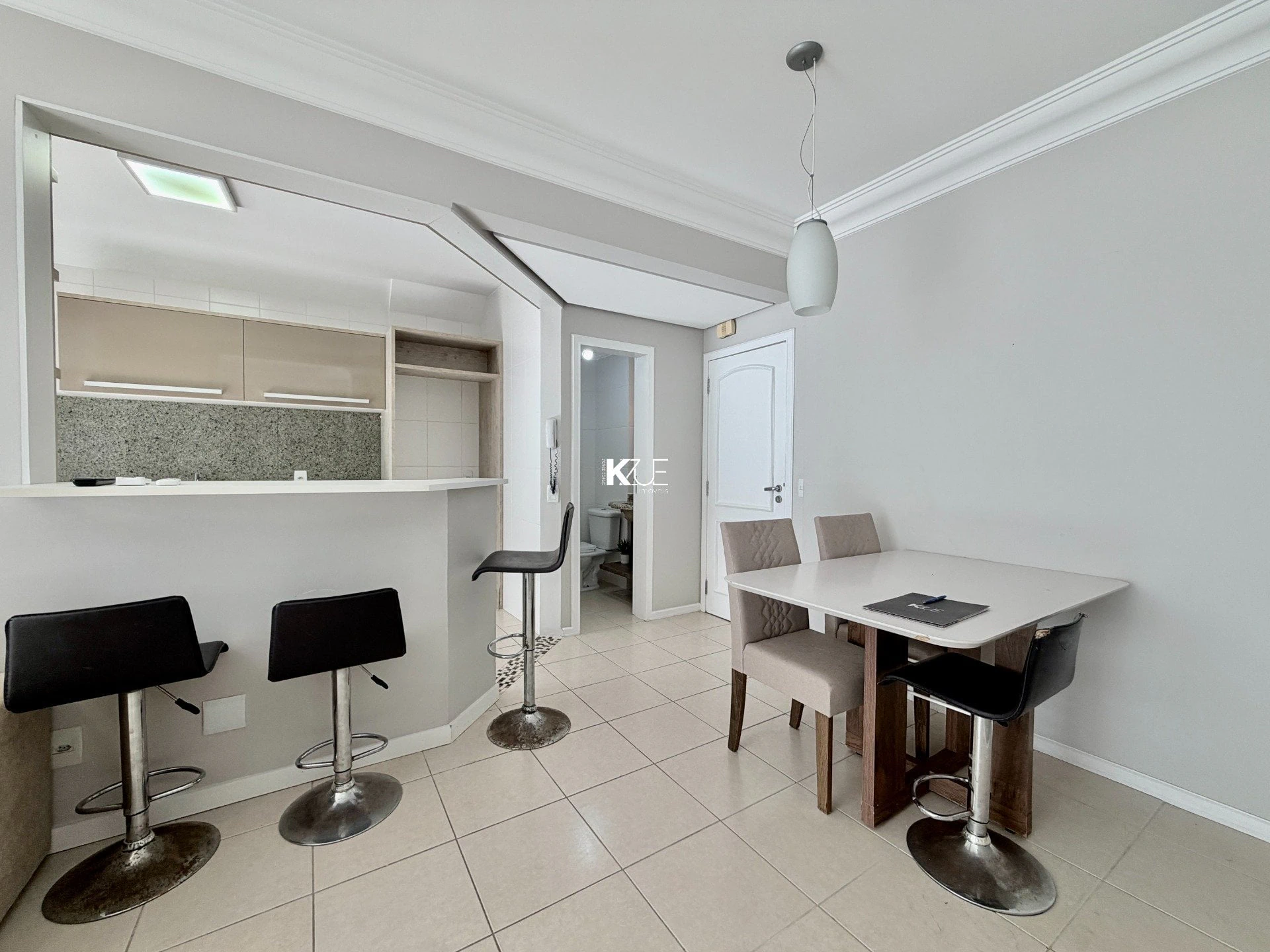 2-bedroom apartment in a building with a sauna — photo 13