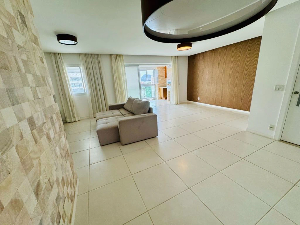 Furnished 3-bedroom apartment with an outdoor pool — photo 21