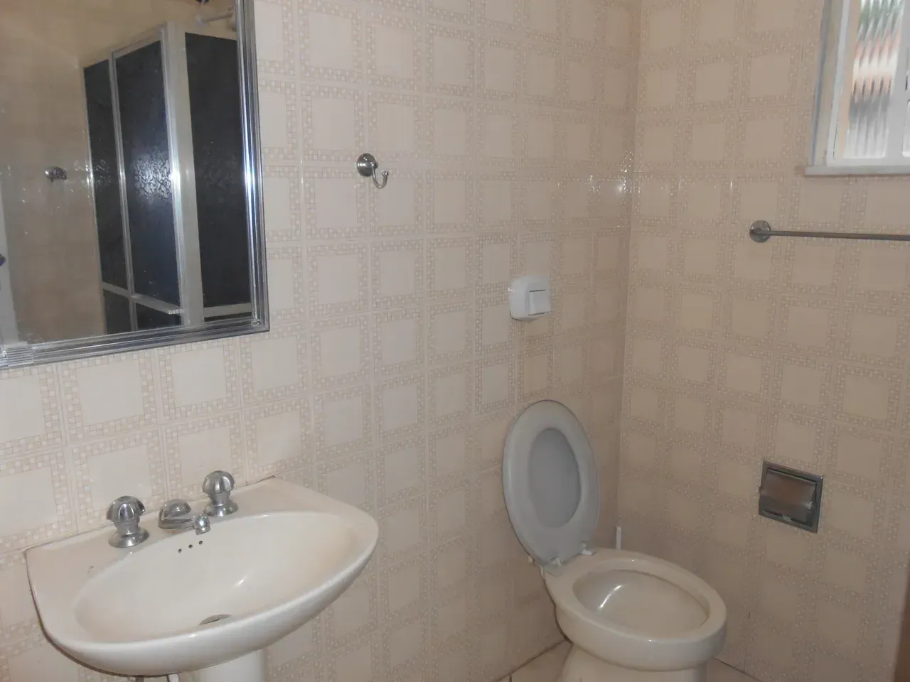 House with 2 bedrooms, balcony and 2 parking spots — photo 4