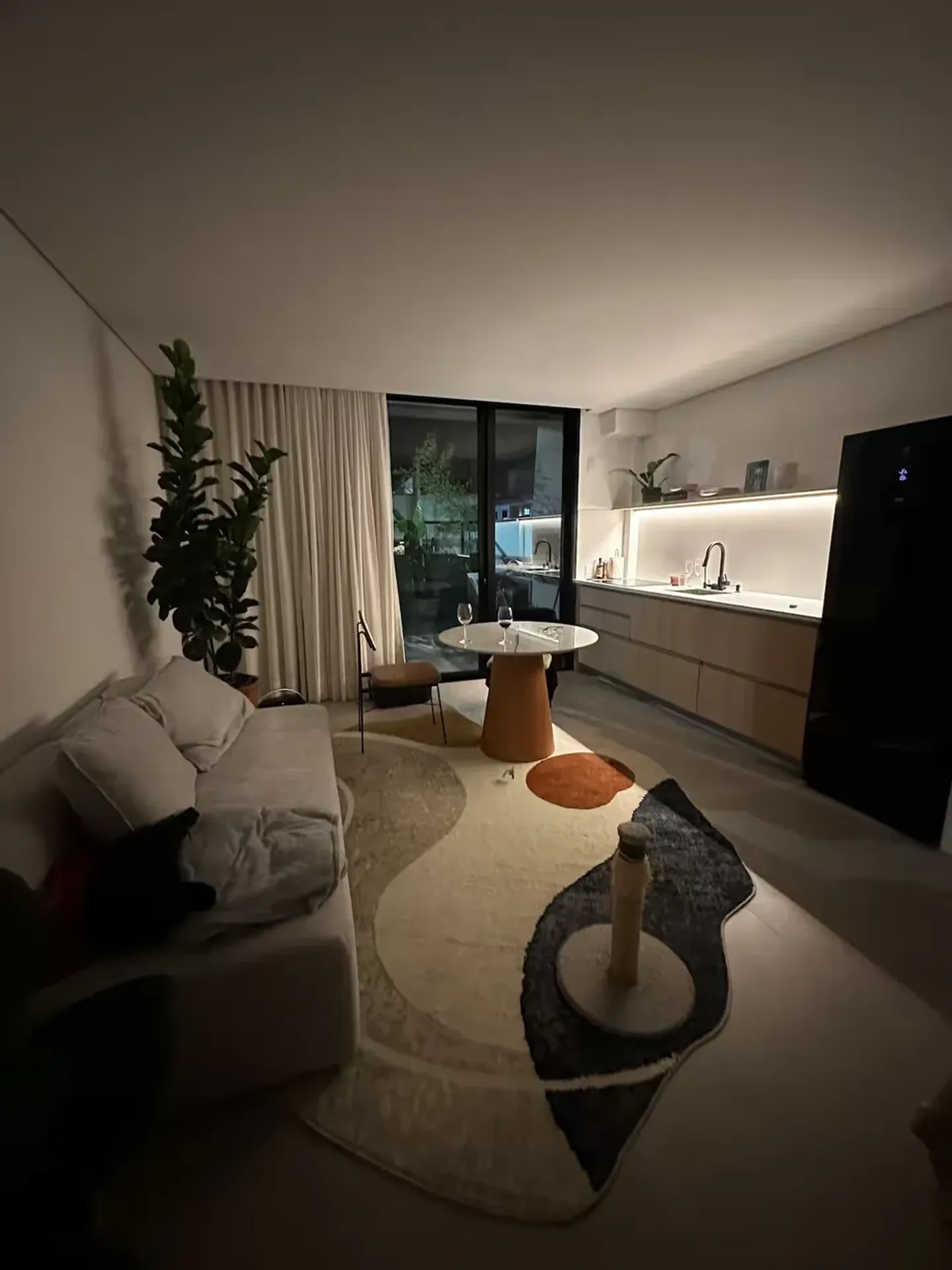 Estudio amueblado de 59 m² en 1.º piso con barbacoa — photo 17