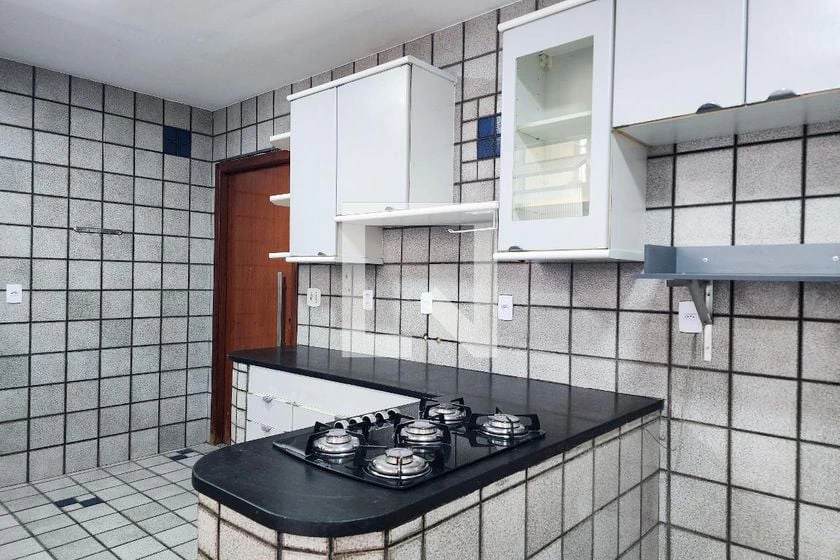Duplex apartment for rent with 4 bedrooms and 360 m² — photo 15