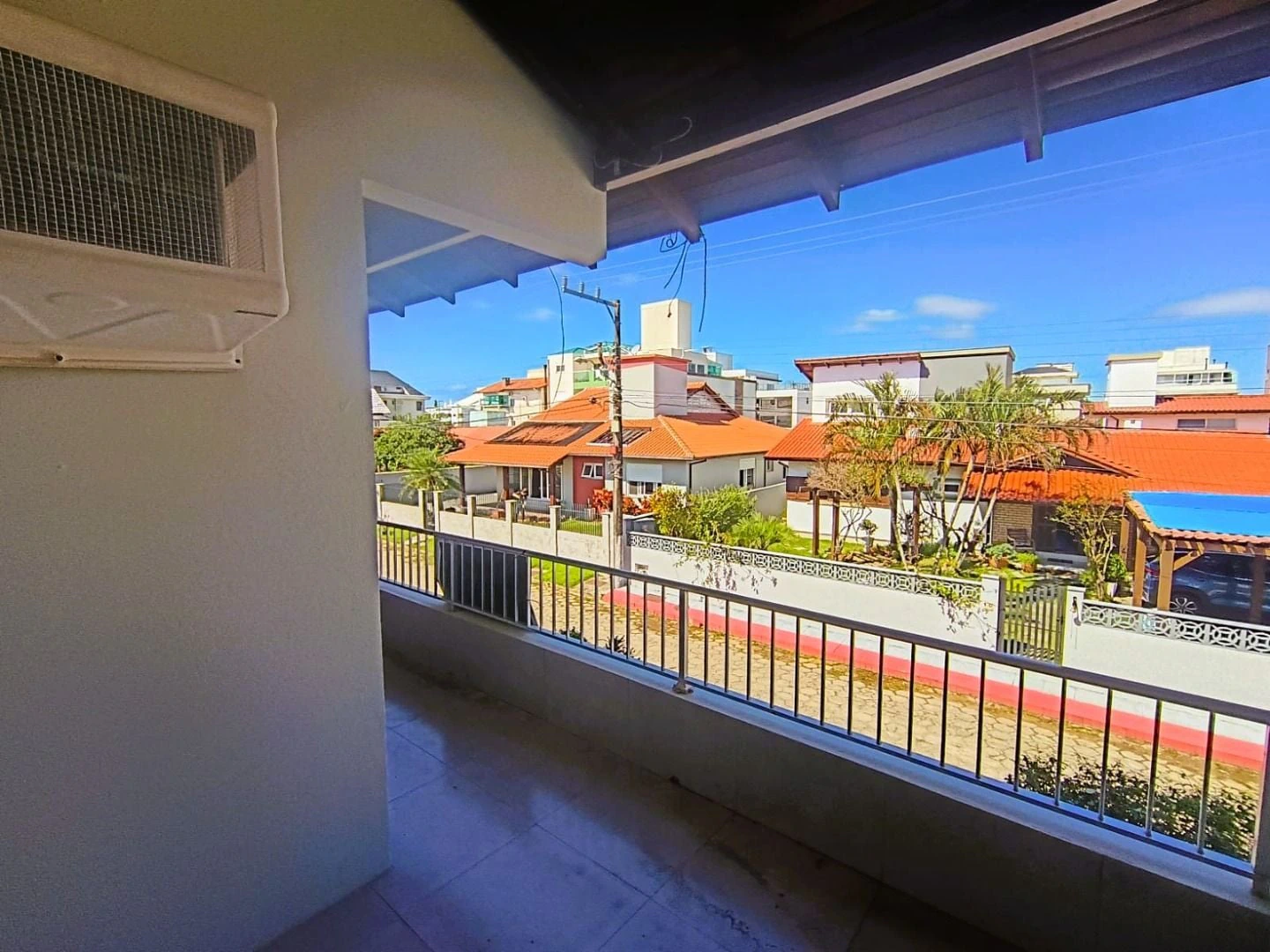 2-bedroom apartment with a private BBQ — photo 5