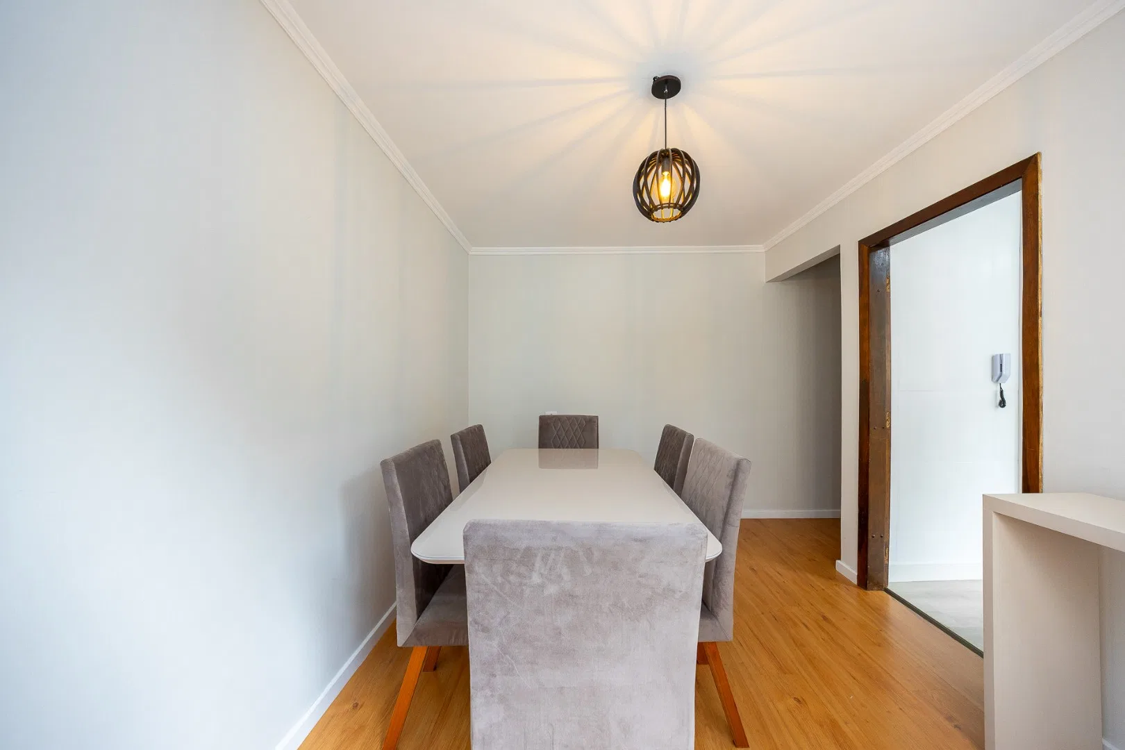 Робоче місце та 2 спальні: квартира 45 м² — photo 10